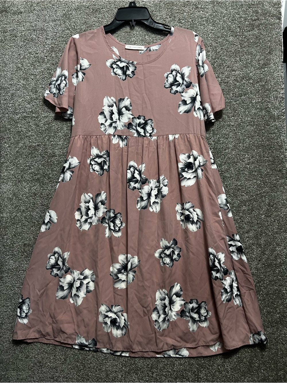 Chris & Carol Woman’s Pink Oversized Midi Dress Floral Size Medium